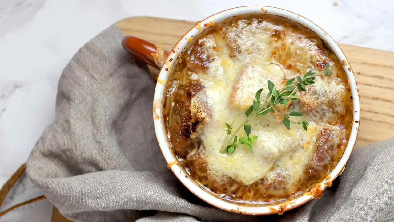 How To Make James Martin French Onion Soup?